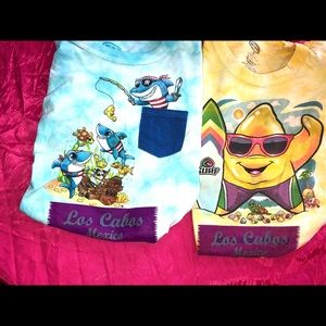 2 boys T-shirts